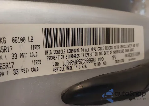 2007 Jeep Grand Cherokee Laredo z USA, uszkodzony, nr VIN 1J8HR48P57C500688